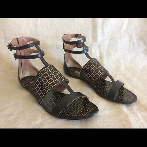 Alaia Sandals Caged Black Laser Leather Ankle Box - Picture 2 of 8